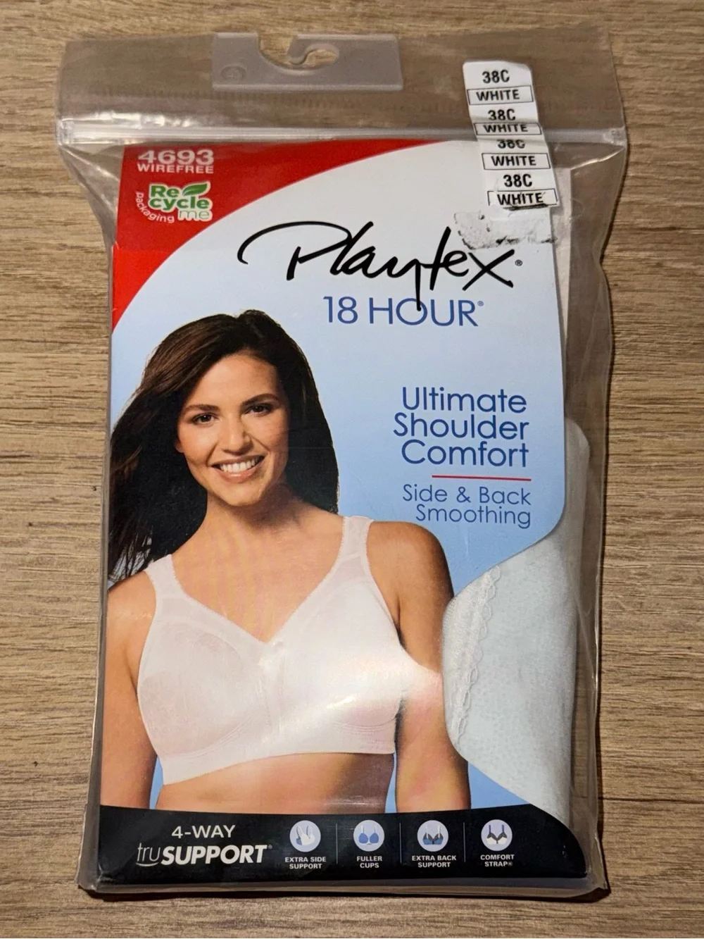 NWT PLAYTEX 18 Hour Ultimate Shoulder Comfort Bra - White. Size 38C.